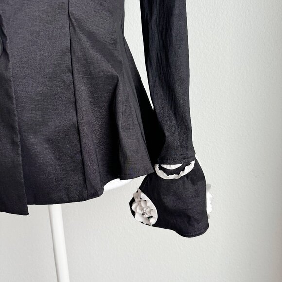 VINTAGE BLACK BLAZER WITH WHITE FLORAL APPLIQUE - Picture 9 of 12